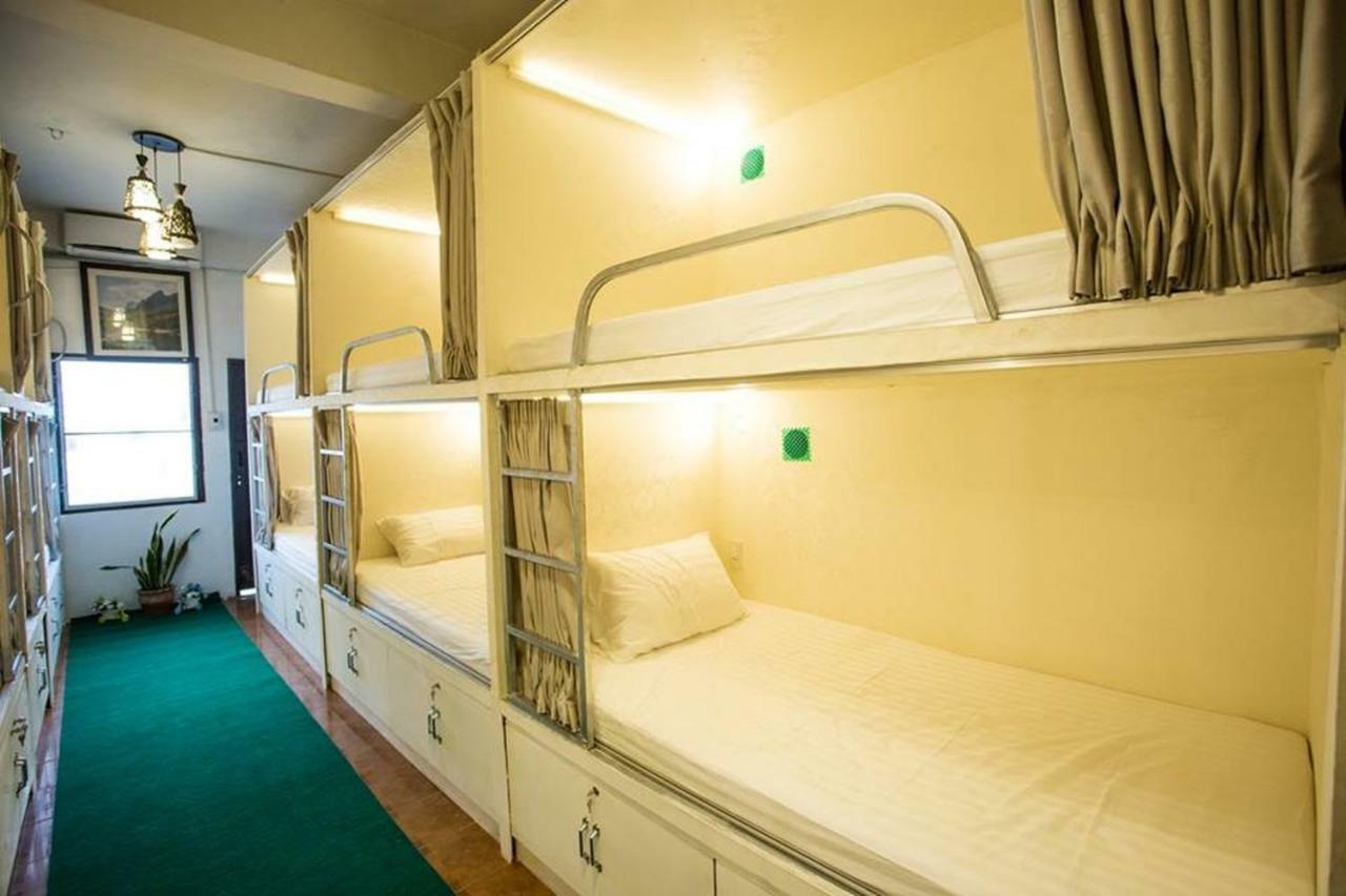 Green Box Capsule Hostel & Hotel ビエンチャン エクステリア 写真